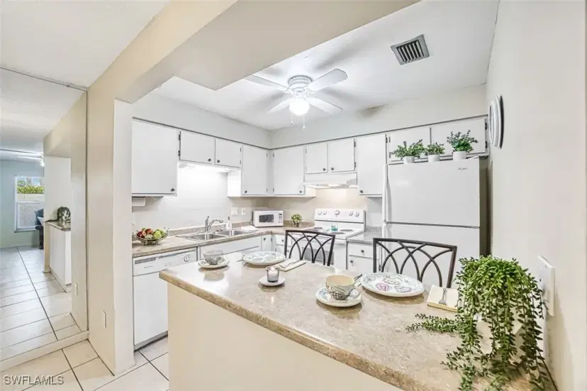 Picture of 6212 Principia Dr 3, Fort Myers FL 33919