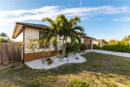 Picture of 18580 Sarasota Rd, Fort Myers, FL 33967