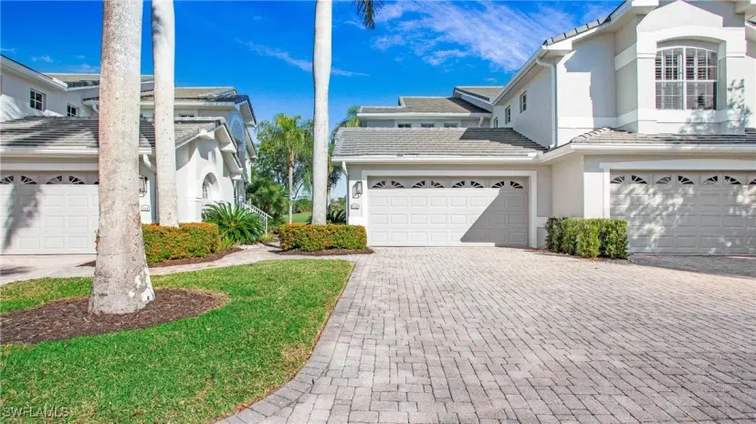 Picture of 6035 Pinnacle Ln 7-703, Naples FL 34110