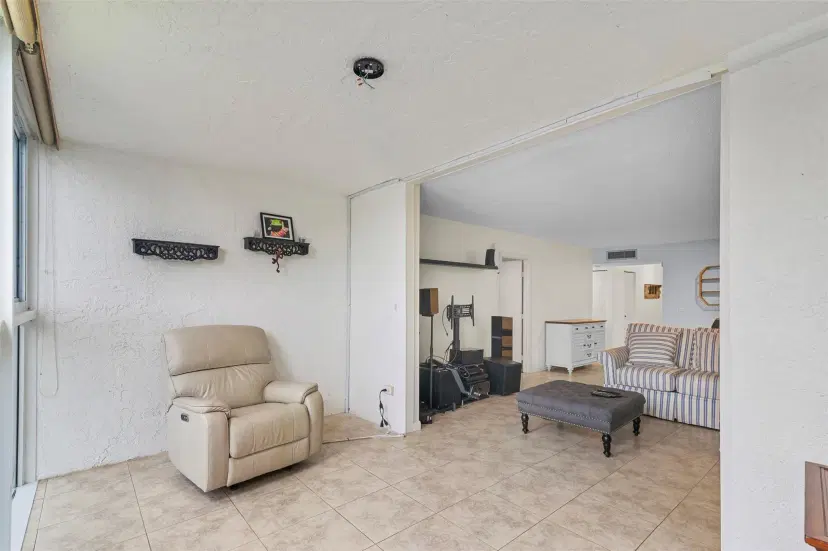 Picture of 1460 NW 80Th Ave 302, Margate FL 33063