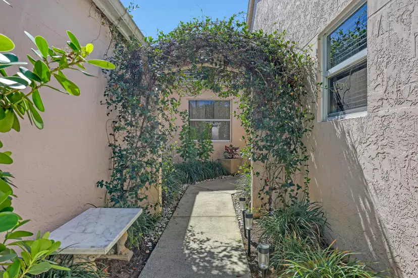 Picture of 1053 Island Manor Drive, Greenacres FL 33413
