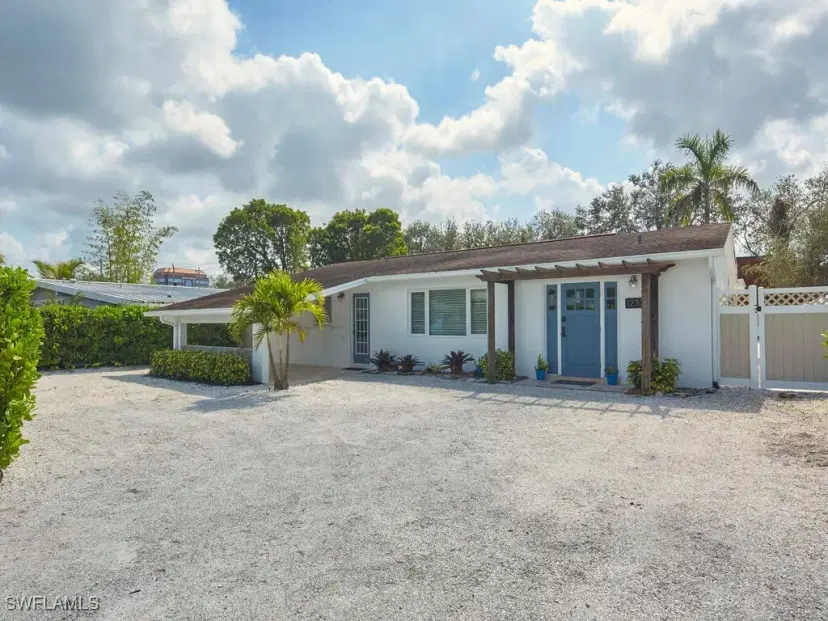 Picture of 1230 22Nd Ave N, Naples FL 34103