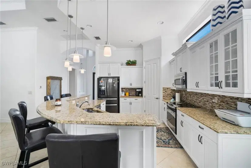 Picture of 8326 Adelio Ln, Fort Myers FL 33912