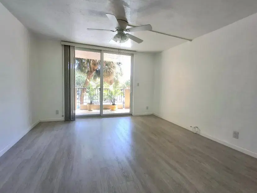 Picture of 1421 S Ocean Blvd 210, Pompano Beach FL 33062