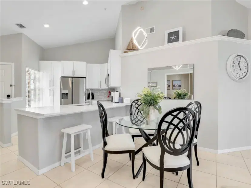 Picture of 1101 Sweetwater Ln 1204, Naples FL 34110