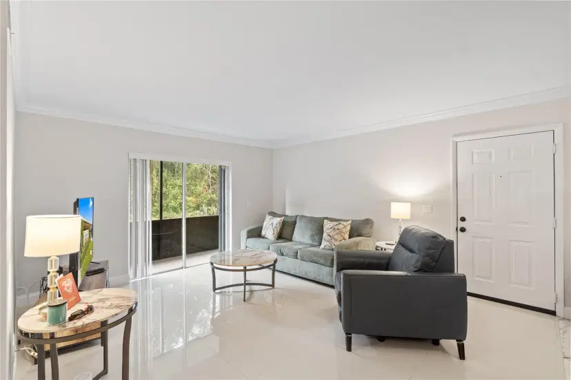 Picture of 567 Trace Cir 104, Deerfield Beach FL 33441