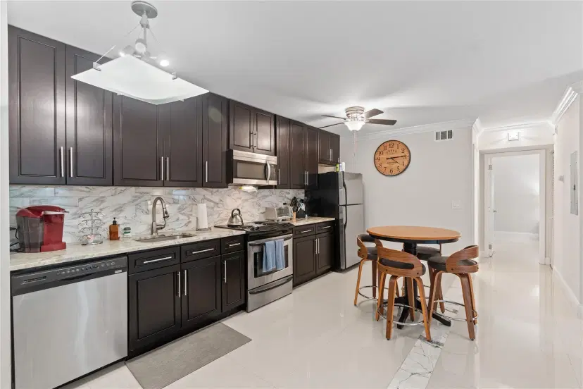 Picture of 567 Trace Cir 104, Deerfield Beach FL 33441