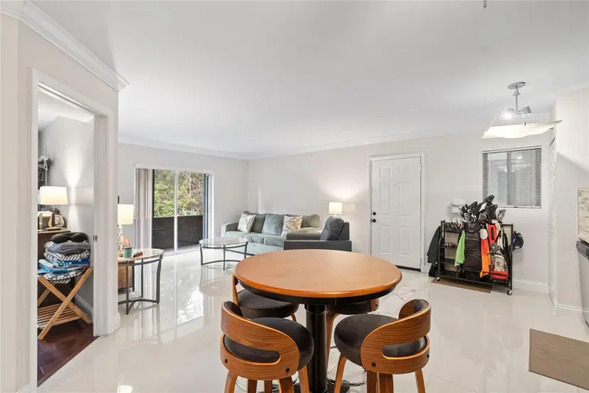 Picture of 567 Trace Cir 104, Deerfield Beach FL 33441
