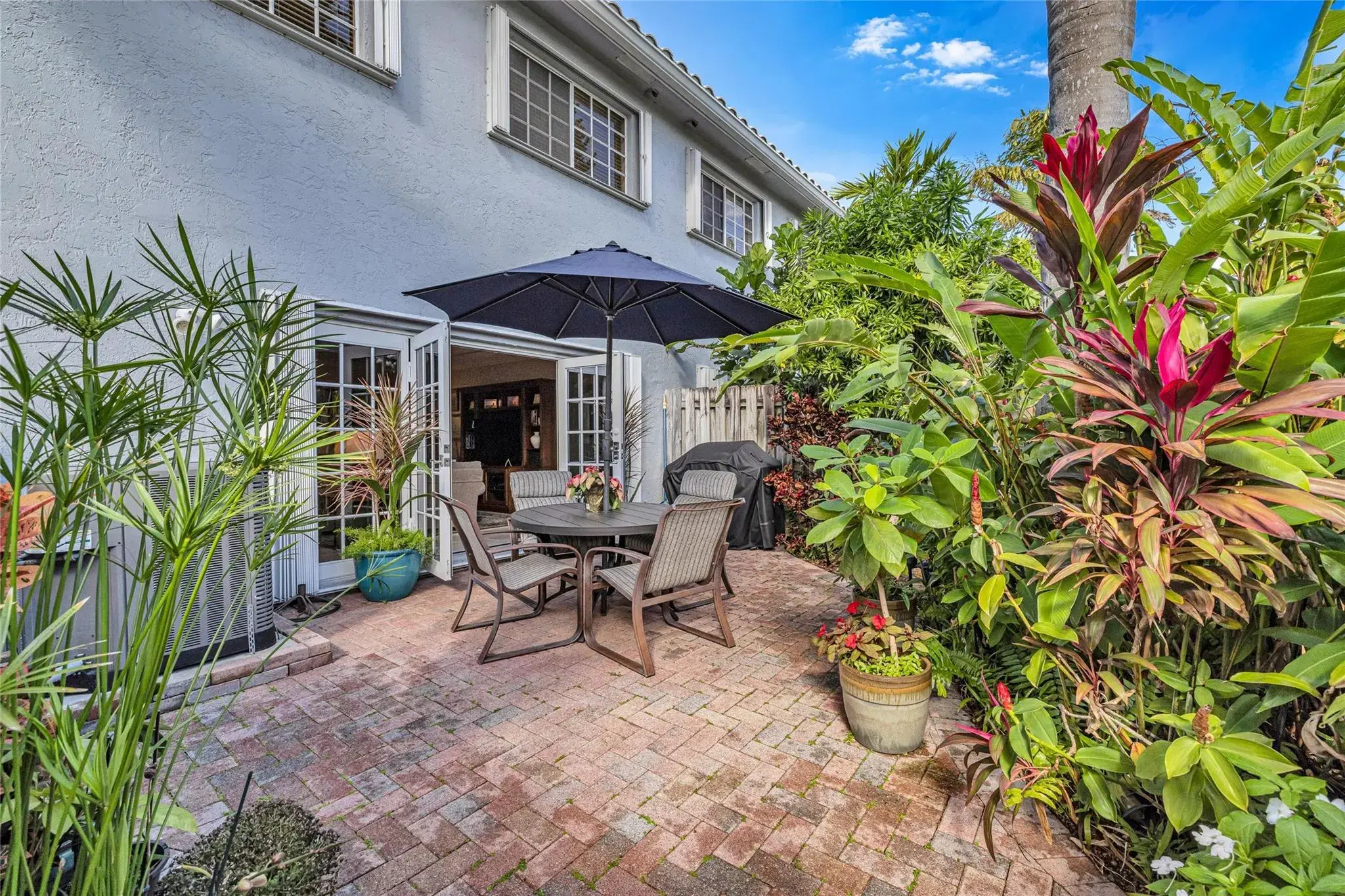 Picture of 917 NE 3Rd St 11, Fort Lauderdale, FL 33301