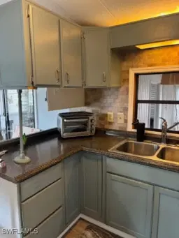 Picture of 11641 Cardiff Dr 204, Fort Myers, FL 33908