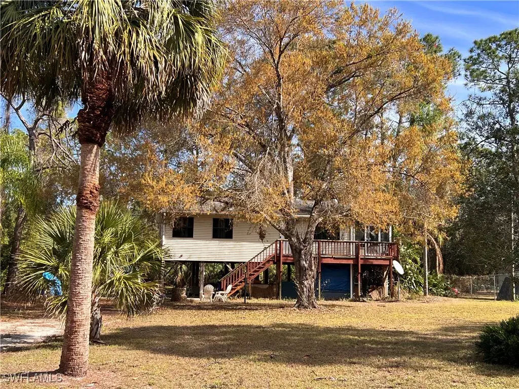 Picture of 2002 Truman Ave, Alva, FL 33920