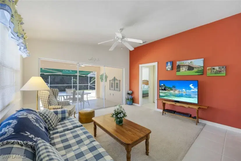 Picture of 4195 Saint George Ln, Naples FL 34119