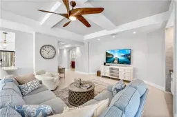 Picture of 583 Avellino Isles Cir 102, Naples, FL 34119