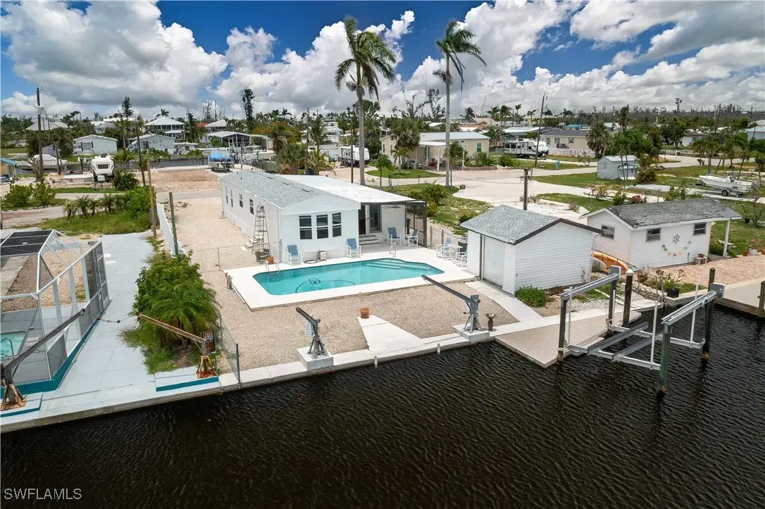 Picture of 2704 Patterson Ct, St. James City, FL 33956