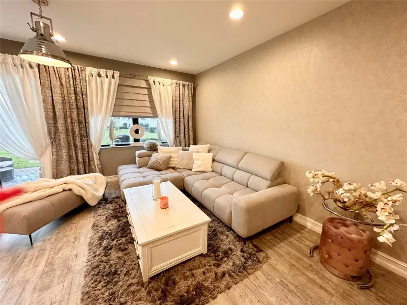 Picture of 9498 Glider Way, Boca Raton FL 33428