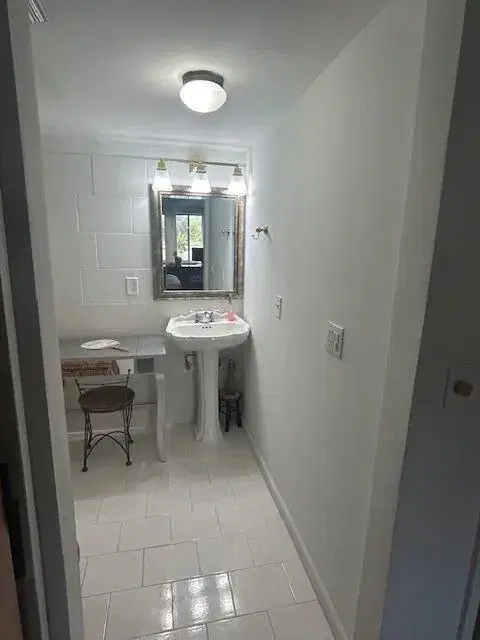 Picture of 3531 Pine Needle Drive C-1, Greenacres FL 33463