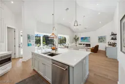 Picture of 8338 Tuliptree Pl, Naples, FL 34113