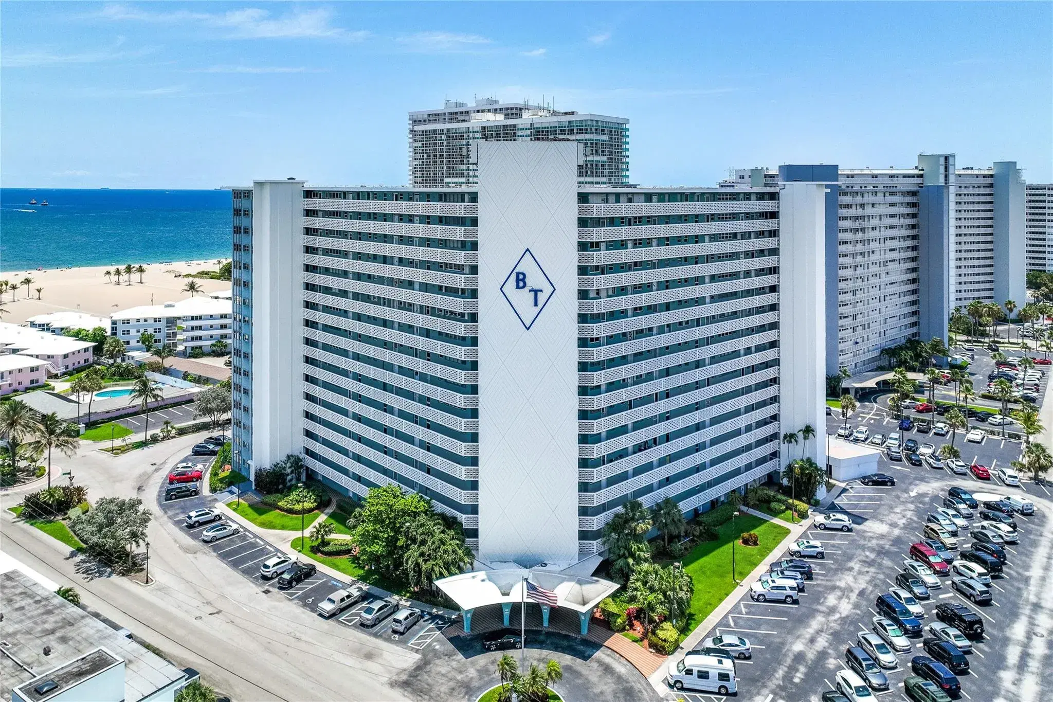 Picture of 1900 S Ocean Dr 711, Fort Lauderdale, FL 33316
