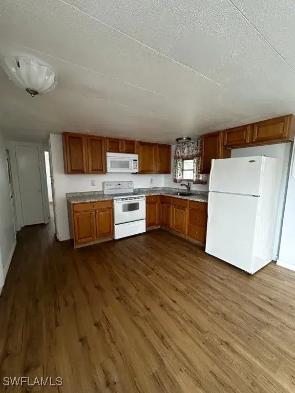 Picture of 249 Fireball Ln, North Fort Myers FL 33917