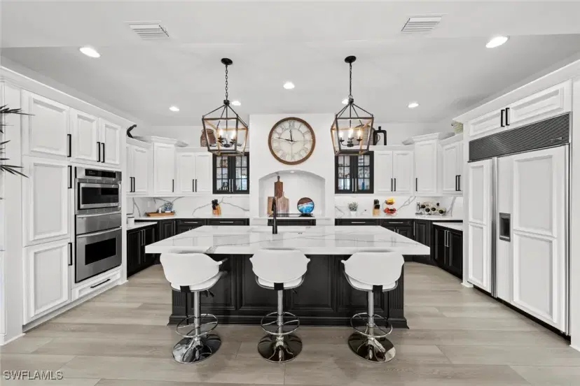 Picture of 5332 Barefoot Bay Ct, Bonita Springs FL 34134