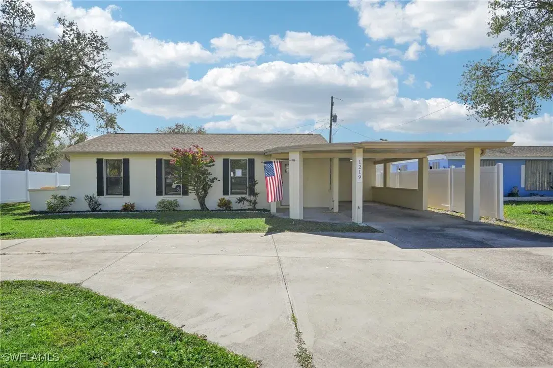 Picture of 1219 Ansin St, Punta Gorda, FL 33950
