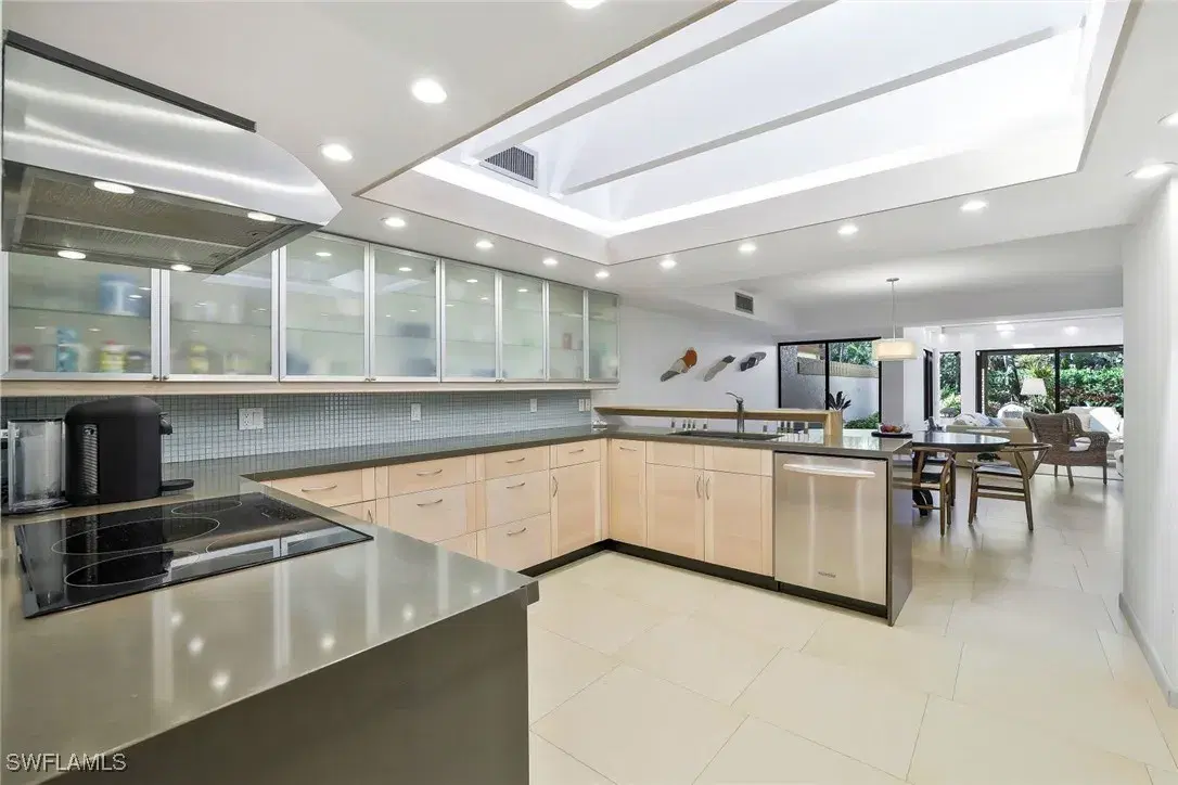 Picture of 6802 Pelican Bay Blvd 1002, Naples, FL 34108