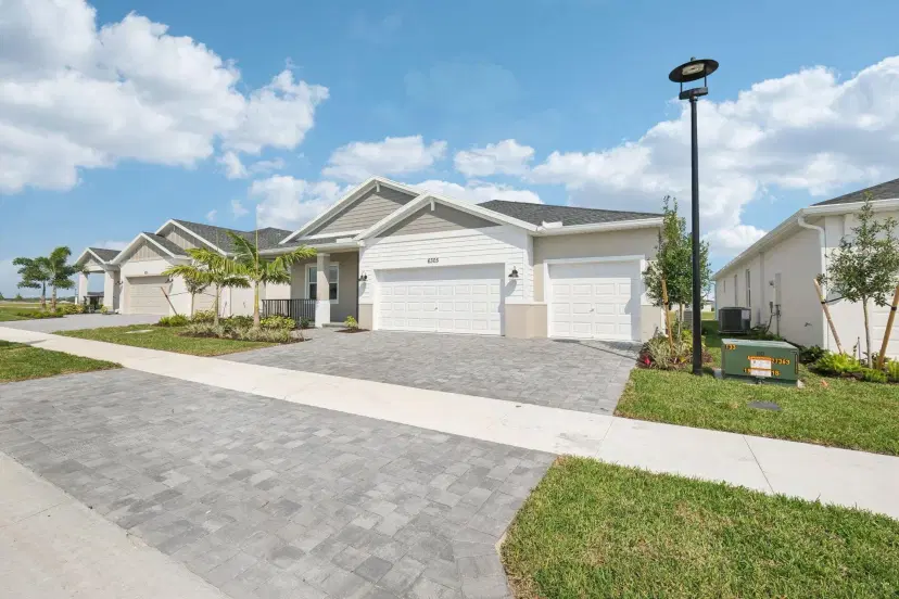 Picture of 6305 NW Cloverdale Avenue, Port St Lucie FL 34987