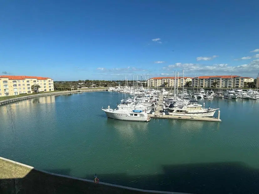 Picture of 14 Harbour Isle Drive W Ph-1, Fort Pierce FL 34949