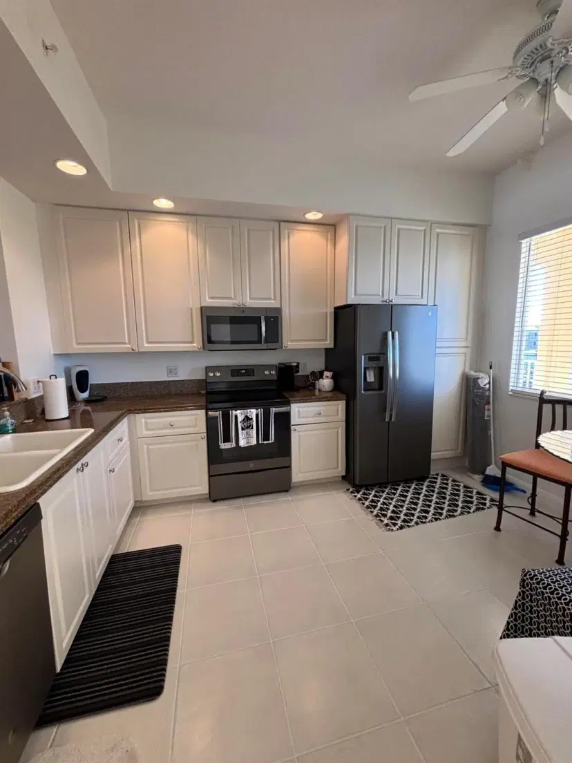 Picture of 14 Harbour Isle Drive W Ph-1, Fort Pierce FL 34949