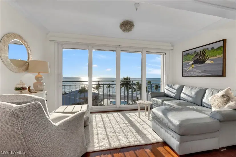 Picture of 2401 Gulf Shore Blvd N 64, Naples FL 34103