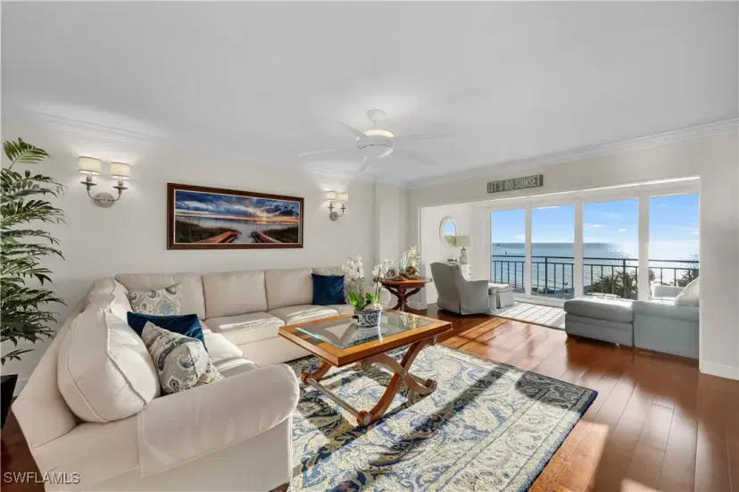 Picture of 2401 Gulf Shore Blvd N 64, Naples FL 34103