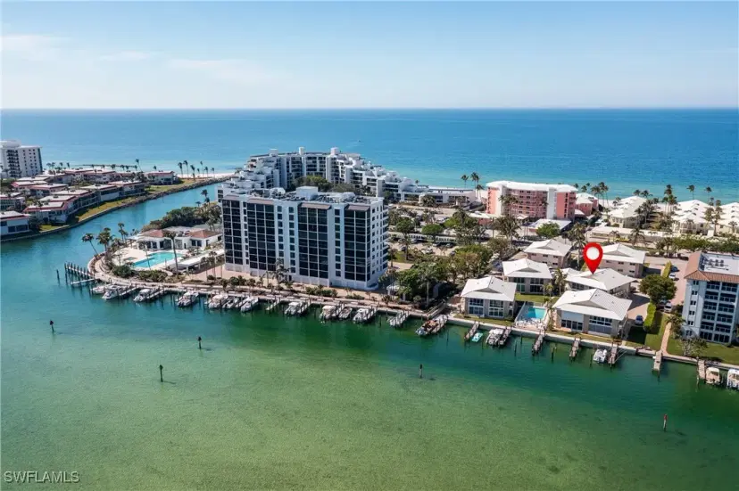 Picture of 2500 Gulf Shore Blvd N N6, Naples FL 34103