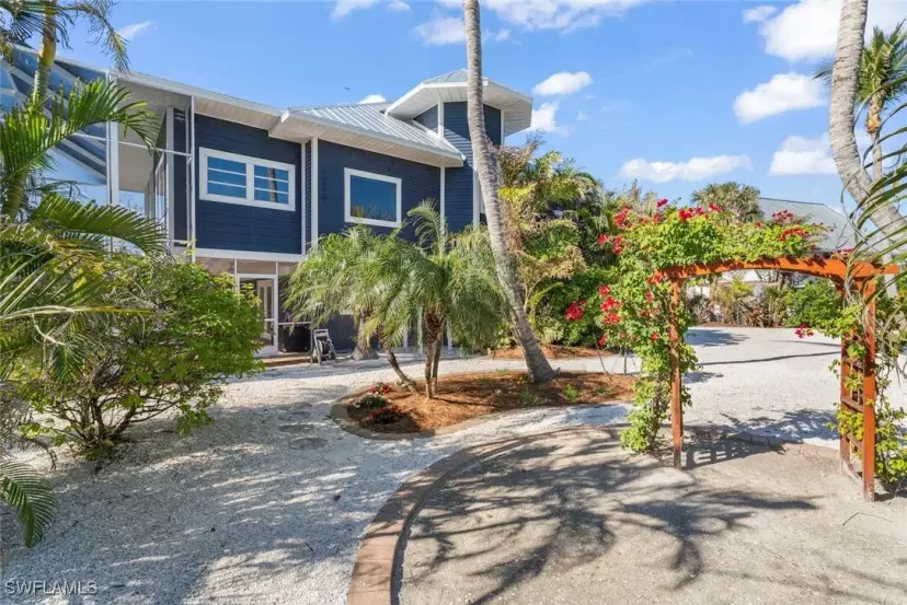Picture of 2449 Harbour Ln, Sanibel FL 33957