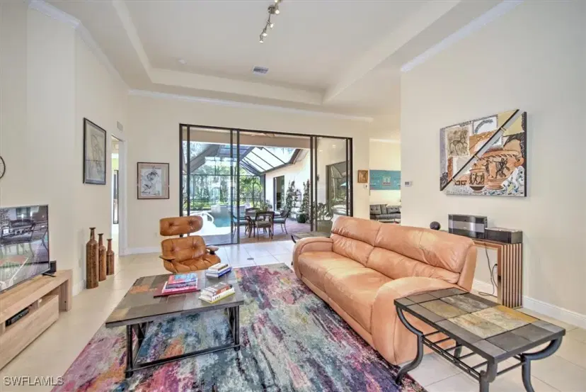 Picture of 2878 Lone Pine Ln, Naples FL 34119