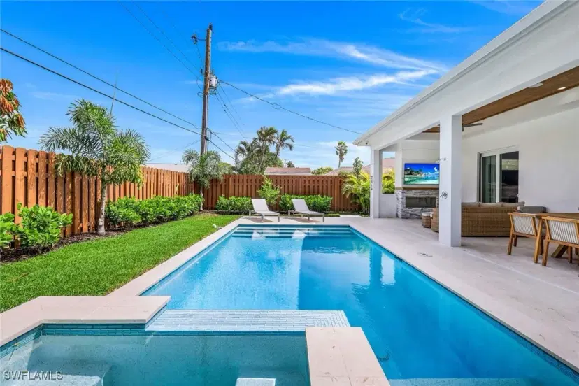 Picture of 775 92Nd Ave N, Naples FL 34108
