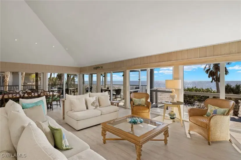 Picture of 906 Snowberry Ln, Sanibel FL 33957