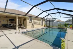 Picture of 400 SE 19Th Ter, Cape Coral, FL 33990