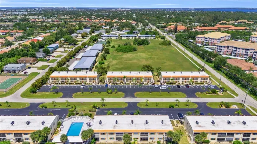 Picture of 16361 Dublin Cir 202, Fort Myers FL 33908