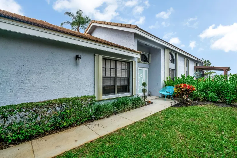 Picture of 365 Sherwood Forest Drive, Delray Beach FL 33445