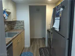 Picture of 2366 E Mall Dr 403, Fort Myers, FL 33901