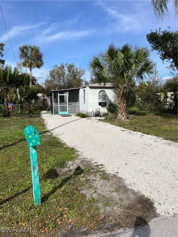 Picture of 250 Sacramento St, North Fort Myers FL 33903
