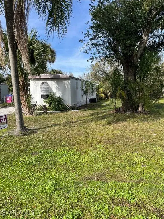 Picture of 250 Sacramento St, North Fort Myers FL 33903