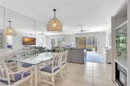 Picture of 380 Horse Creek Dr 104, Naples, FL 34110
