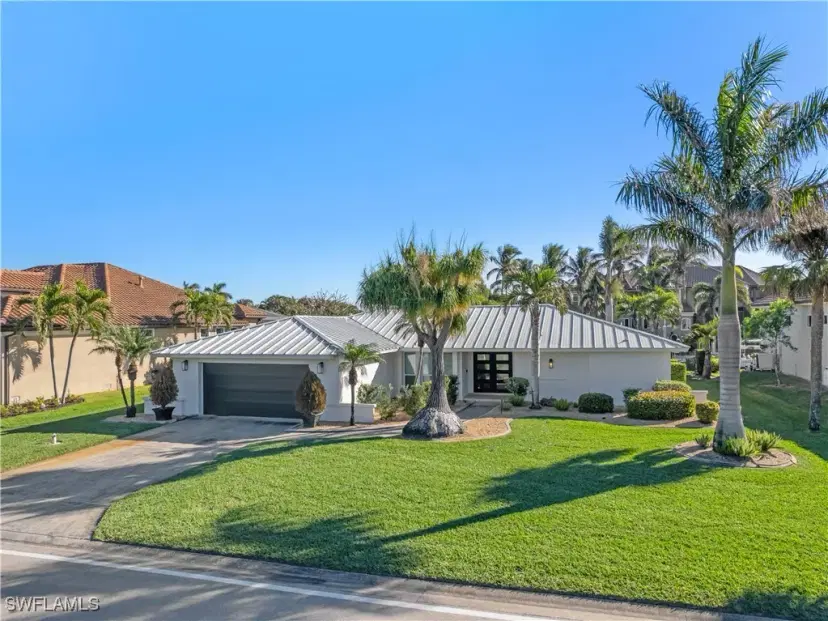 Picture of 6822 Griffin Blvd, Fort Myers FL 33908