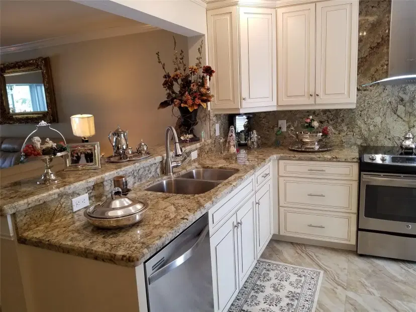 Picture of 3990 NW 42Nd Ave 308, Lauderdale Lakes FL 33319