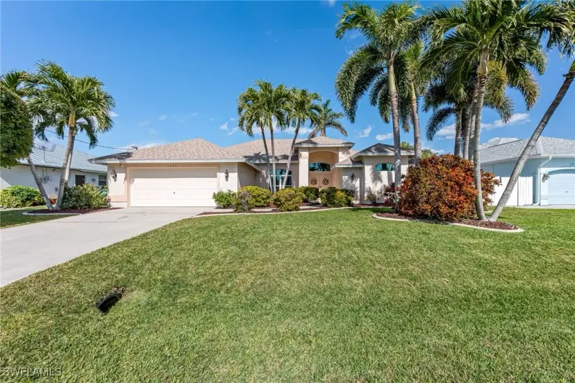 Picture of 1405 SE 21St Ln, Cape Coral FL 33990