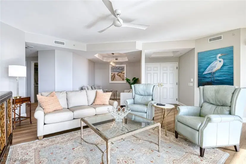 Picture of 445 Cove Tower Dr 704, Naples FL 34110