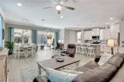 Picture of 14527 Topsail Dr, Naples, FL 34114