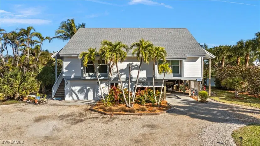 Picture of 1440 Sandpiper Cir, Sanibel FL 33957