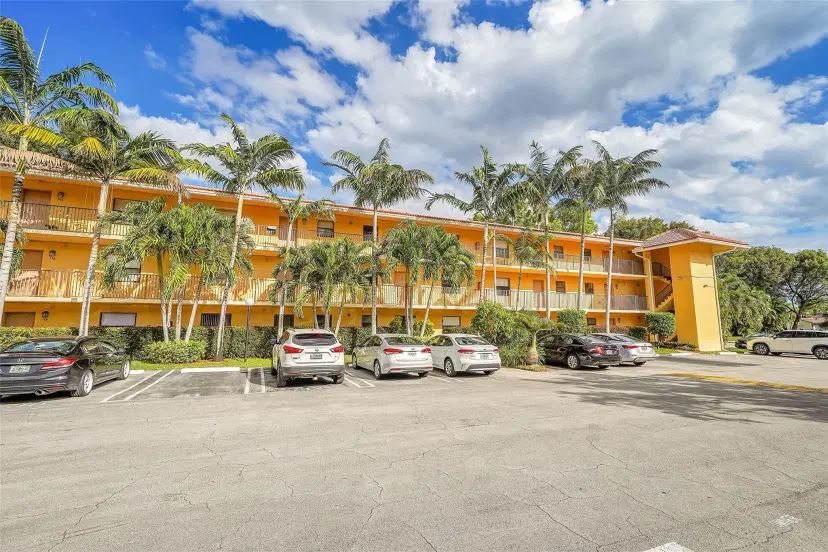 Picture of 11441 NW 39Th Ct 218, Coral Springs FL 33065